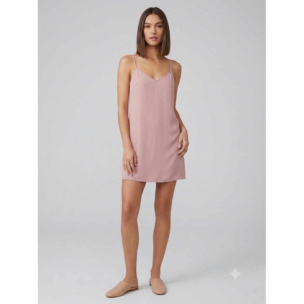 Cider V-Neck Cami Mini Slip Dress Adjustable Straps Solid Pink Extra Small